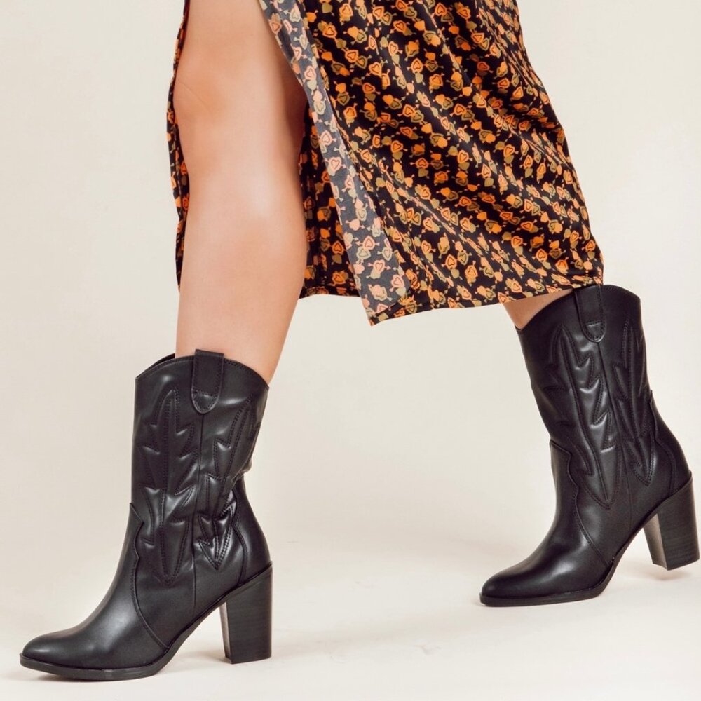Black Mia Raylyn Heeled Western Boot